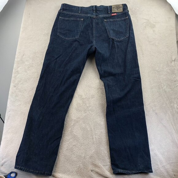 Wrangler Mens Jeans 38x32 Straight Fit Blue Denim Dark Wash 100% Cotton Classic - Picture 15 of 15